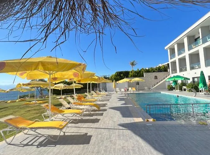 Life Point Hotel